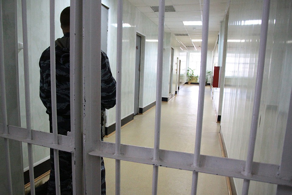 Подозревается в тройном убийстве: жителя Усть-Илимска заключили под стражу