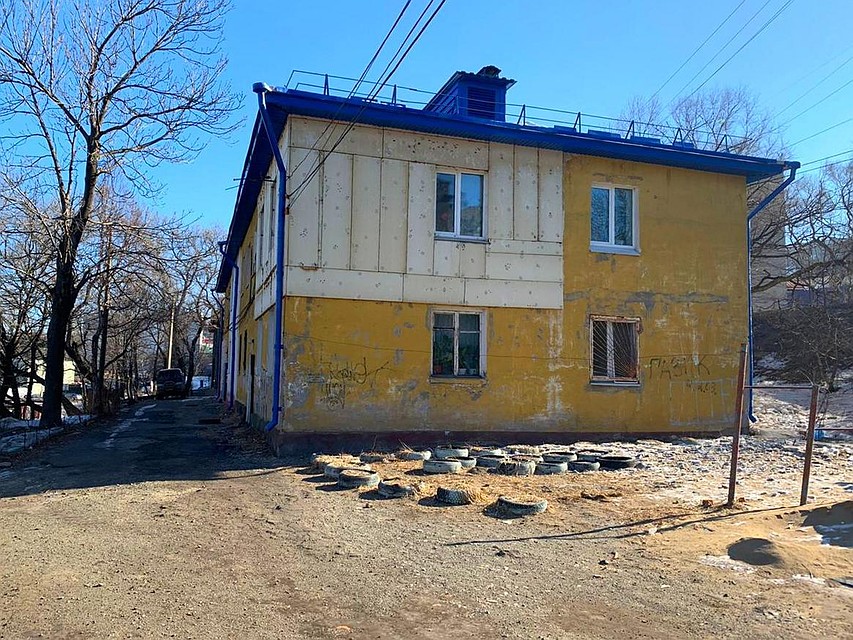 В этом доме в ночь на 31 января прогремел взрыв.