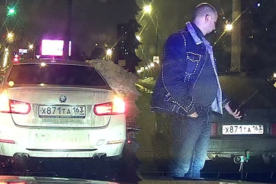 Сейчас полицейские продолжают разбираться в необычной ситуации