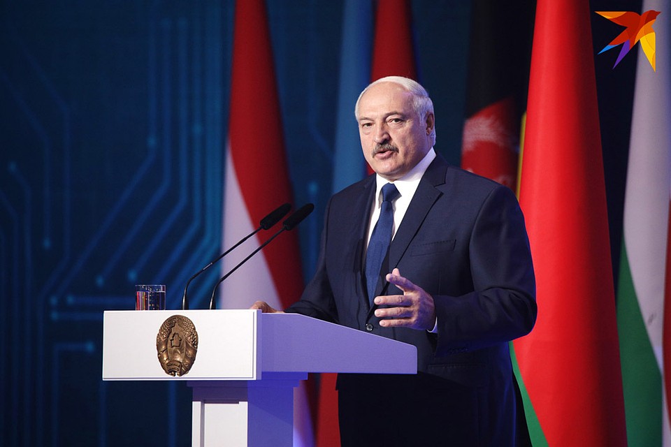Лукашенко рассказал, как задерживали директоров сахарных заводов.