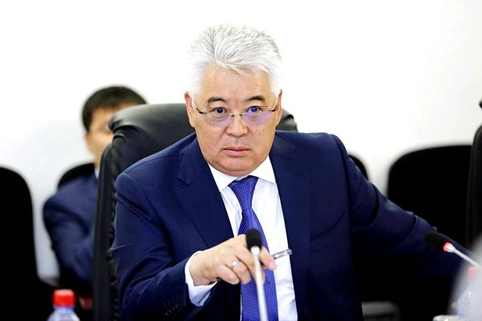 Бейбут Атамкулов.