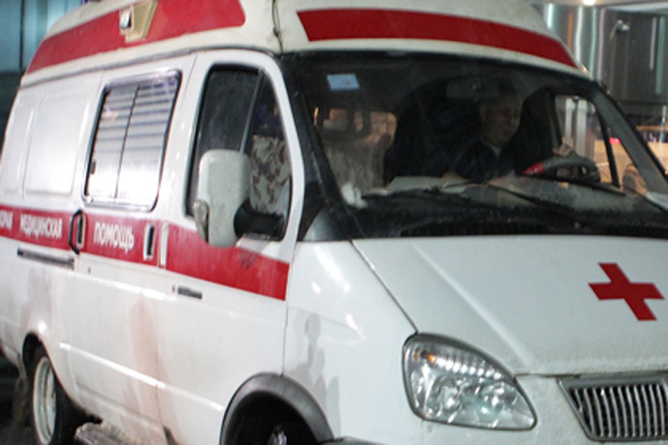 Автомобилист протаранил столб в Бежицком районе Брянска, пострадали двое.