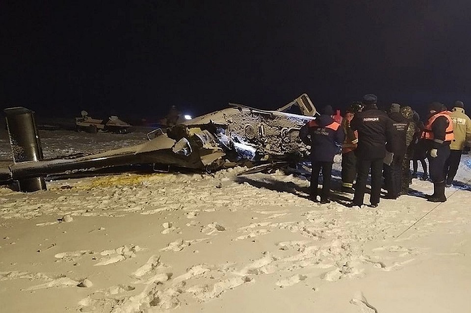Во время экстренной посадки депутата насмерть зажало в кабине.