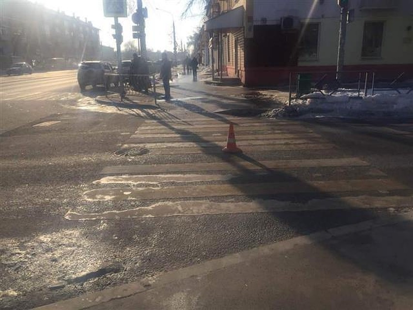 По факту аварии полиция проводит проверку.