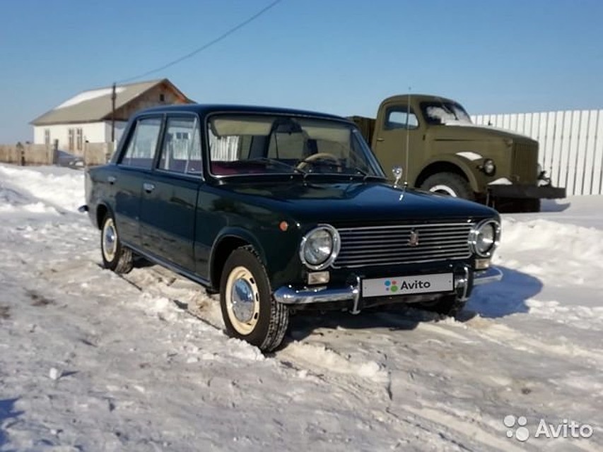 Новенькую копейку продают за 3,5 миллиона. Фото: Авито