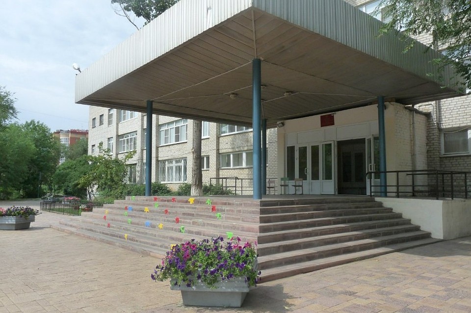 Скандал разгорелся в астраханской школе №32. Фото: сайт школы