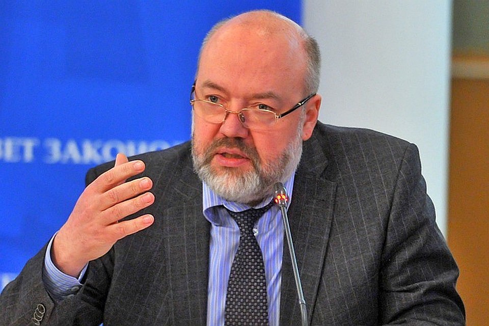 При внесении поправок в Конституцию России придётся изменить порядка 50 законодательных актов