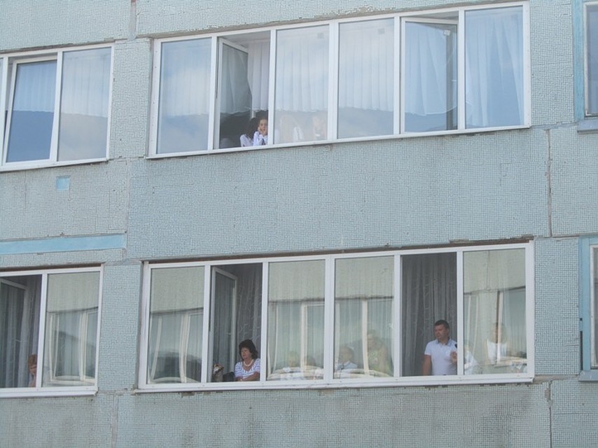 В регионе жалуются на поборы, качество школьного питания и устаревшее оборудование в классах