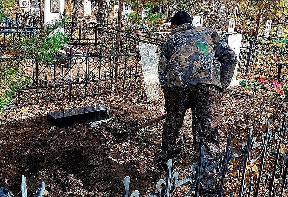 Кладбища будут приводить в порядок весь год