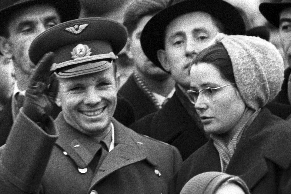 Юрий Алексеевич и Валентина Ивановна Гагарины