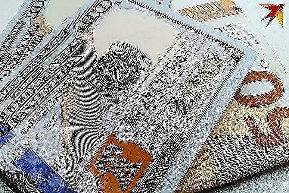 Курсы валют стремительно растут на торгах 19 марта