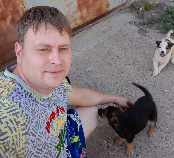 Павел Маданов