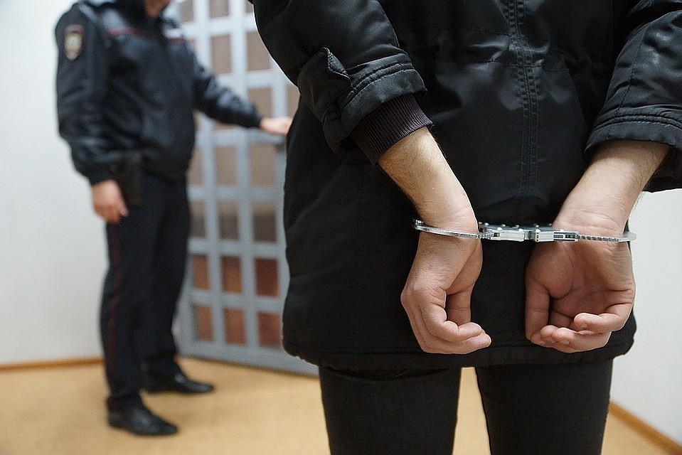 Суд назначил мужчине наказание в виде 4 лет и 10 месяцев тюрьмы