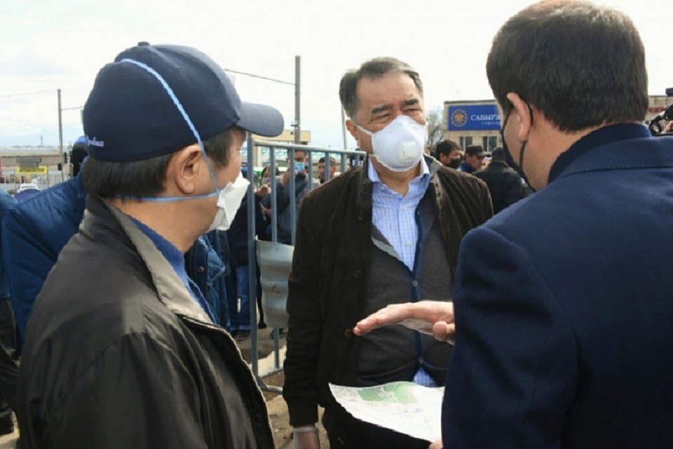 Сагинтаев: Пожелаем всем нам спокойствия, а тем, кто на передовой — терпения и сил.