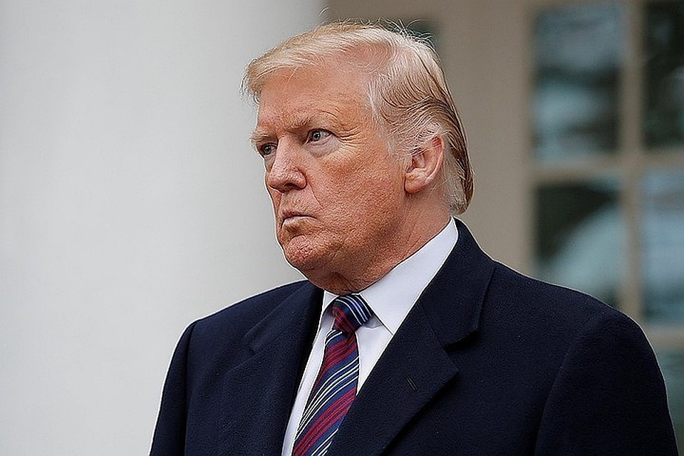 Трамп дезавуировал свои прежние обещания и прогнозы, согласно которым, Америка вернется к обычному ритму жизни к 12 апреля