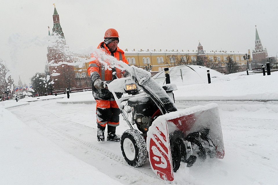 Резкое похолодание совпало с введением в Москве и области режима всеобщей самоизоляции. Пессимистам добавилось поводов для уныния
