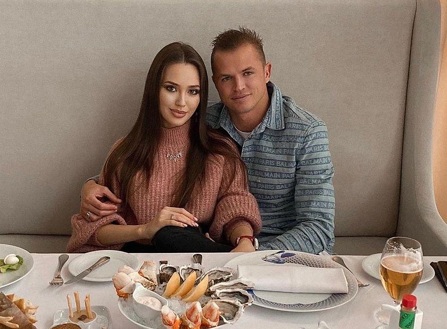 Анастасия Костенко получает от супруга Дмитрия Тарасова один подарок дороже другого ФОТО: instagram.com/kostenko.94/