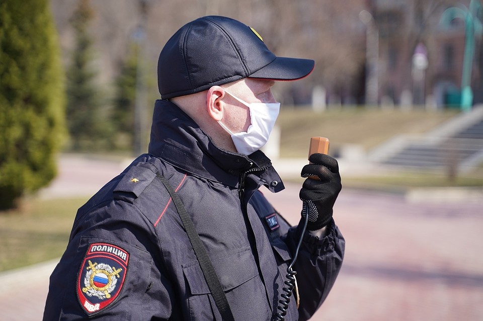 Полиция следит за теми, кто нарушает режим самоизоляции