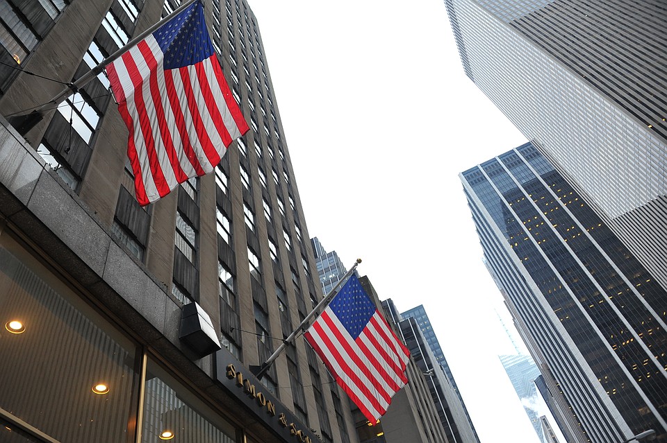 Коронавирус в США, последние новости на 7 апреля 2020: готический собор в Нью-Йорке превратят в госпиталь