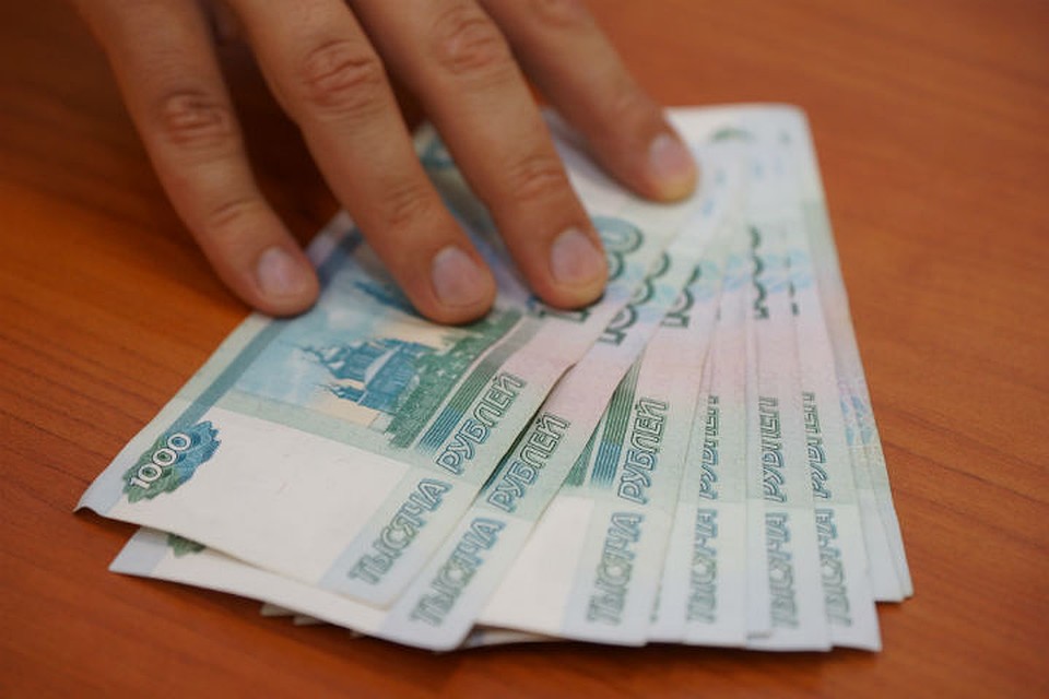 Мошенница украла у пенсионерки 12 тысяч рублей