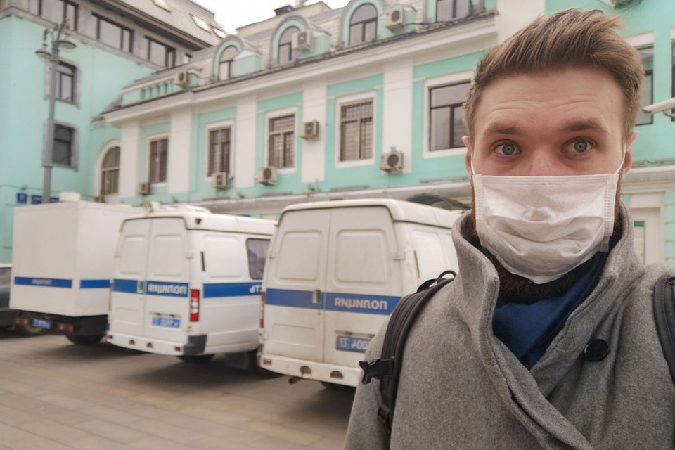 Корреспондент «КП» прошелся по пустому городу, рискуя нарваться на штраф