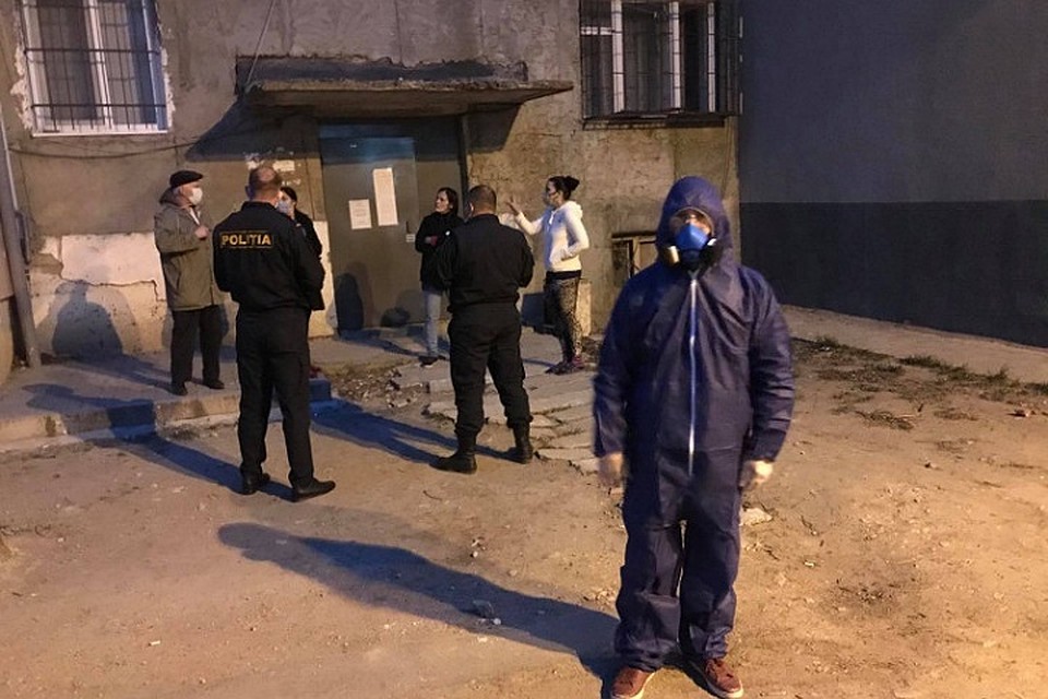 Жильцы дома помещены на карантин (Фото: соцсети).