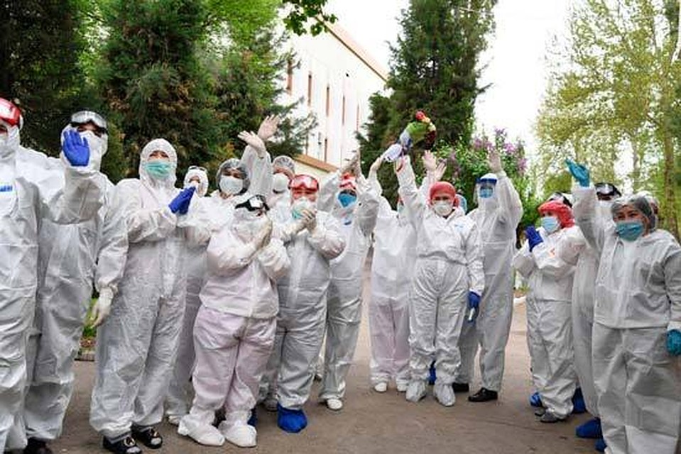 Фото:minzdrav.uz За один день в Узбекистане проведено свыше 5800 анализов на коронавирусную инфекцию.
