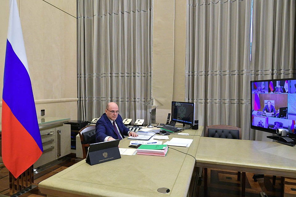 Премьер Михаил Мишустин подписал постановление, упрощающее порядок оформления инвалидности. Об этом премьер сообщил на заседании правительства в четверг. Фото: Александр Астафьев/ТАСС