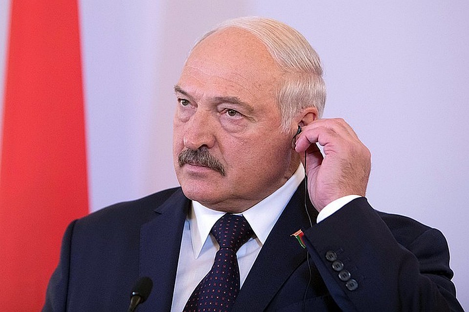 Ранее белорусский лидер рекомендовал для профилактики хоккей, сауну, 100 граммов и жирную пищу