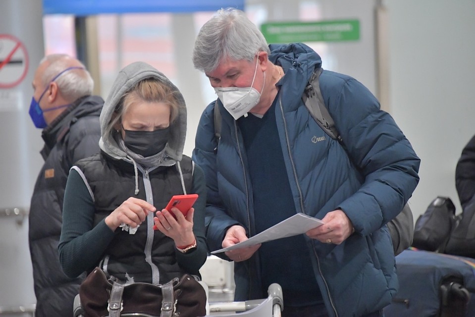 Из-за рубежа вернулись почти 2,4 тысячи нижегородцев.