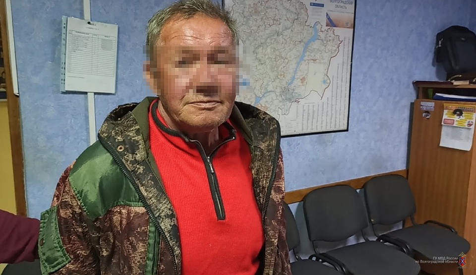 Этот рецидивист восемь раз был за решеткой, вышел и снова за старое.