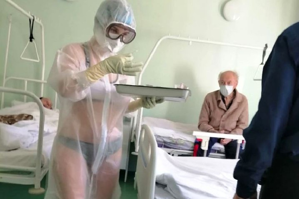 Медсестра стала популярной в соцсетях