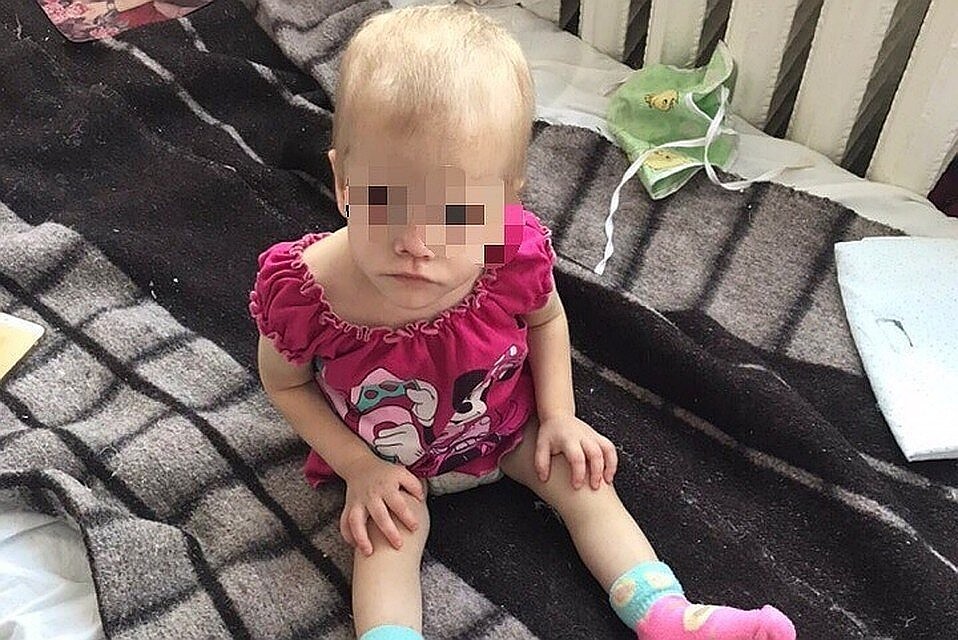 Сейчас девочка чувствует себя гораздо лучше, но специалисты говорят, с ней нужно еще много работать. Фото: предоставлено волонтерами