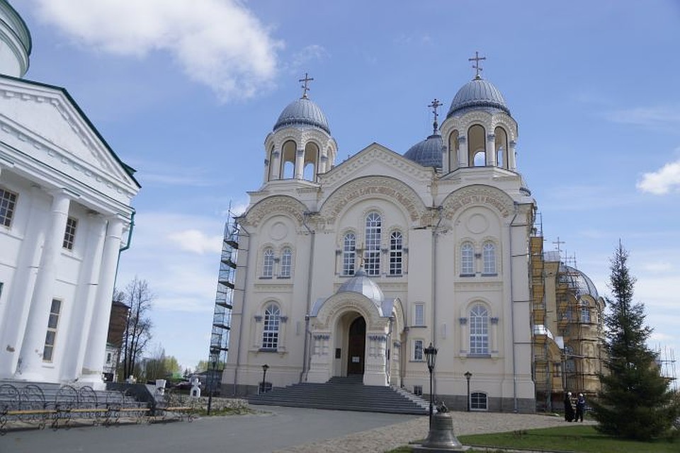 В двух монастырях Верхотурья был установлен карантин, после того, как у священнослужителя был обнаружен COVID-19