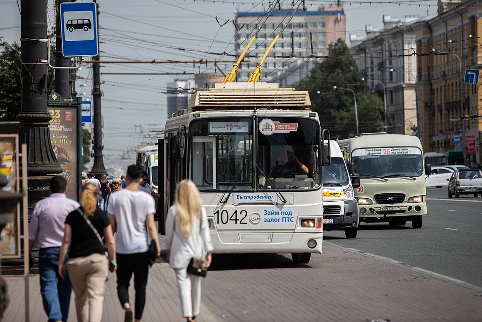Жаркая погода в Челябинске будет сменяться ветрам и дождями