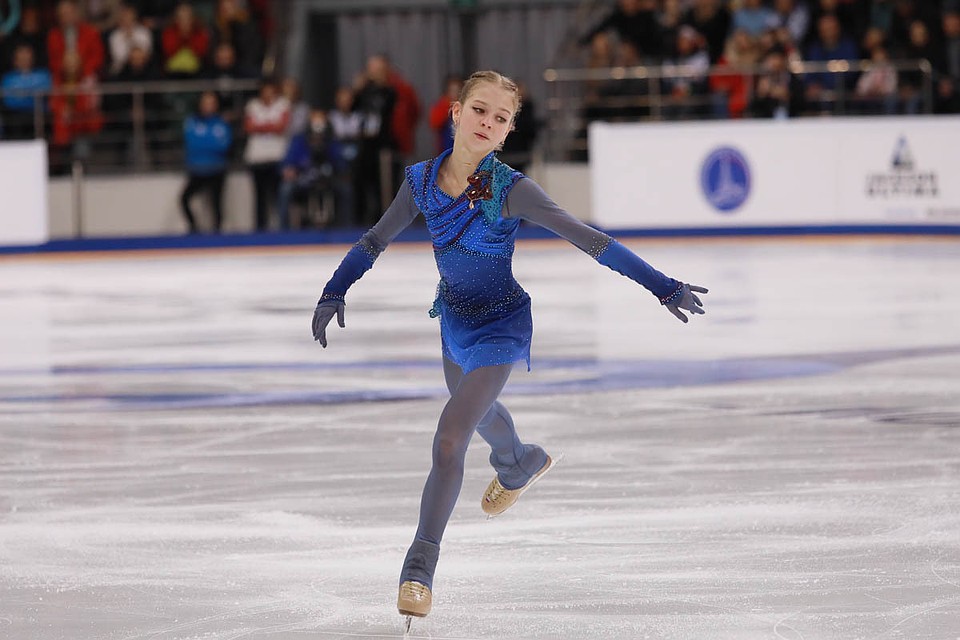 Вчера стало известно, что 15-летняя российская фигуристка Александра Трусова уже в третий раз попала в Книгу рекордов Гиннесса.