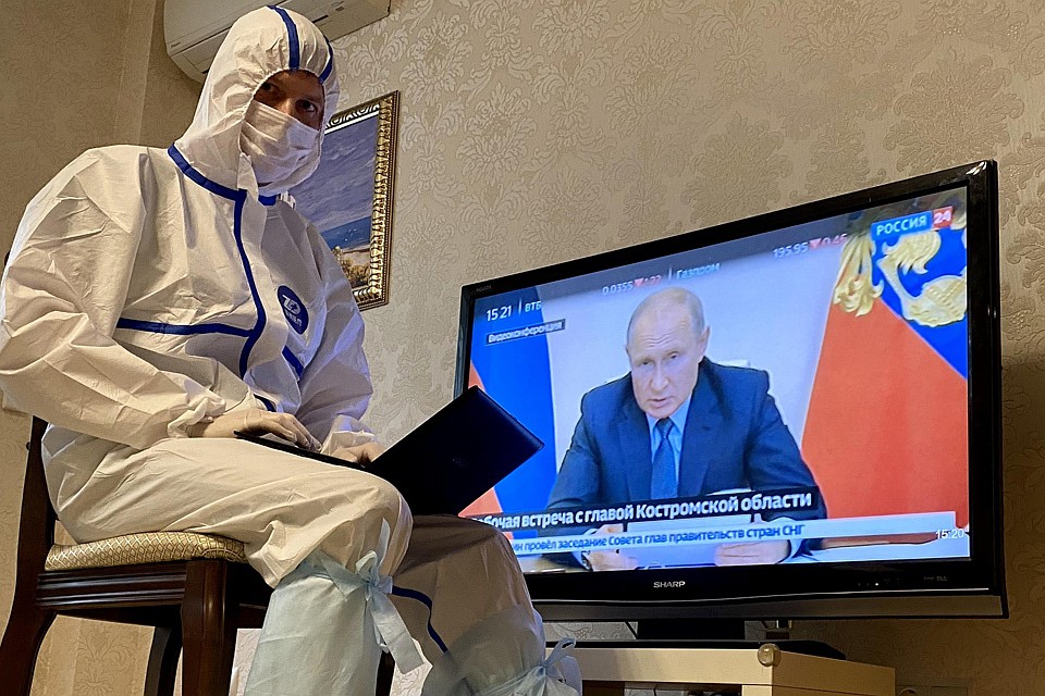 Наш корреспондент присоединился к челенджу "Попробуй себя в роли врача".