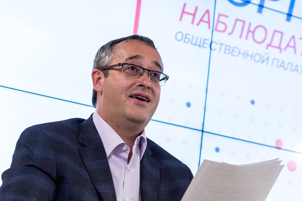 Председатель Московской городской думы Алексей Шапошников в декларации о доходах за 2019 год указал сумму свыше 1,9 млрд рублей. Фото: Кирилл Зыков/АГН "Москва"