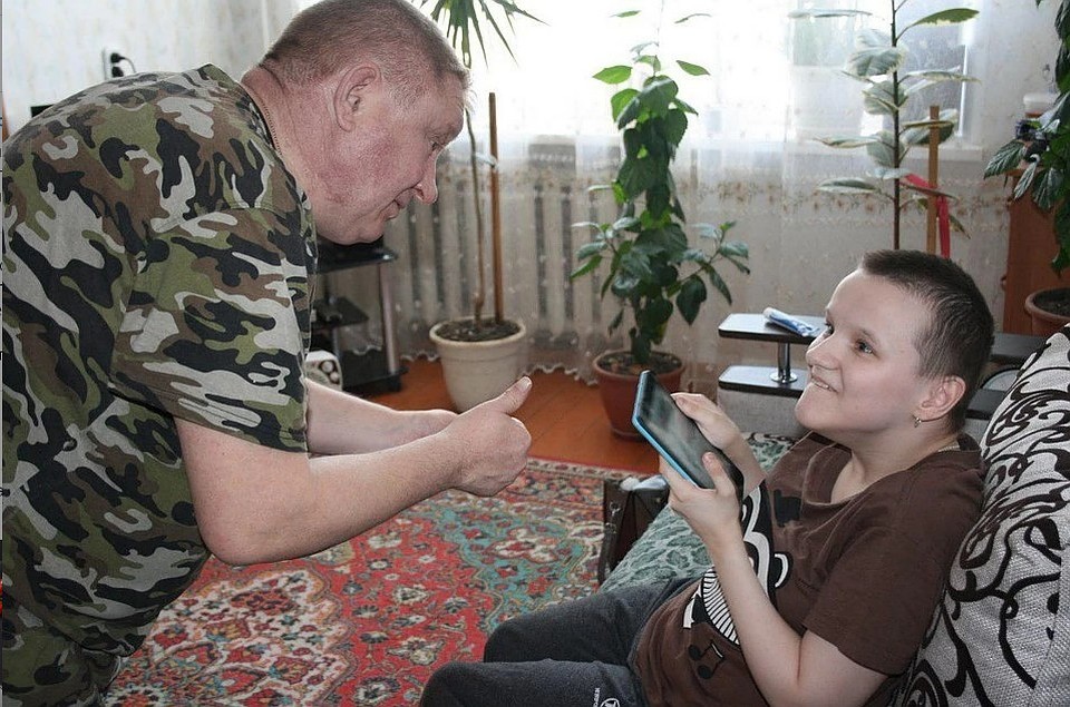 Дочь Николая болеет с рождения, и лечить зубы девушке можно лишь под наркозом.