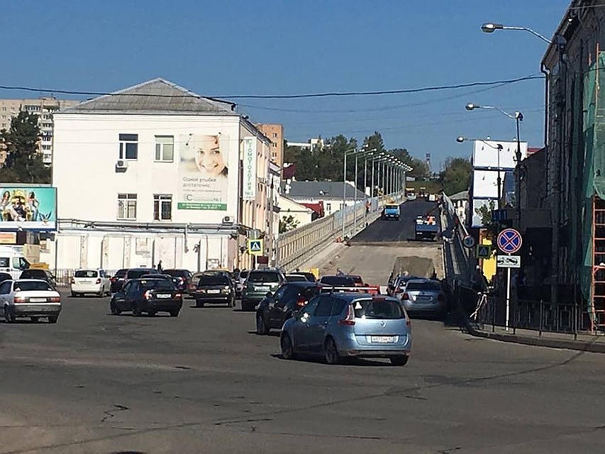 В Смоленске ограничат движение транспорта около Беляевского путепровода. Фото: из архива издания.