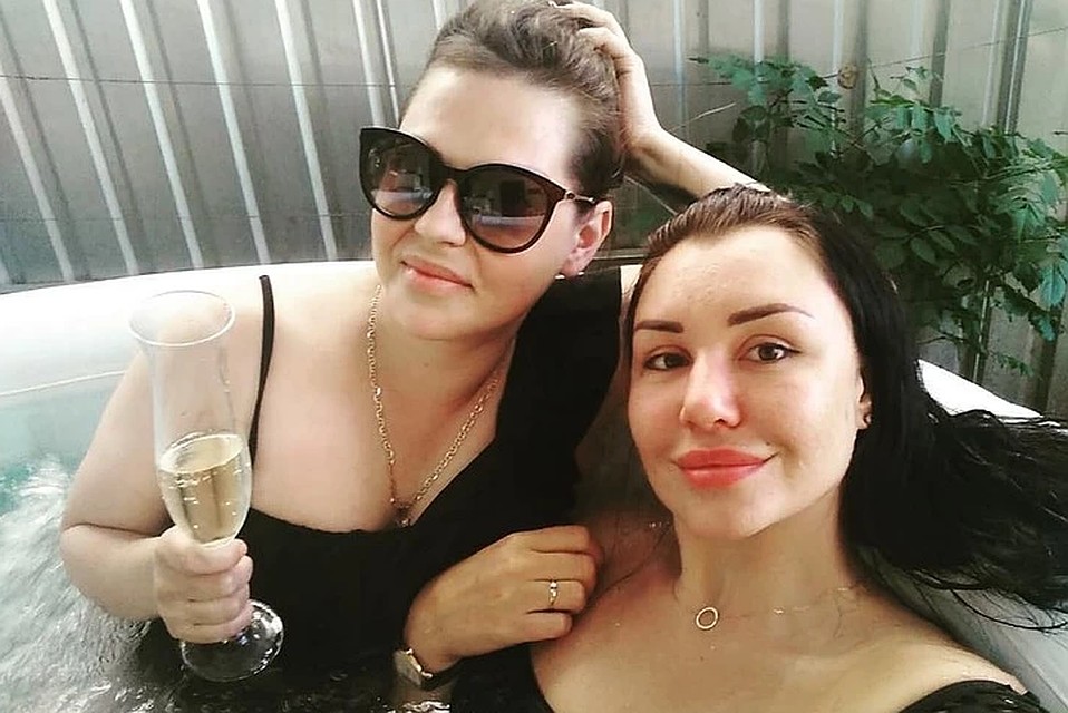 Подруга планирует рассказать общественности якобы всю правду.