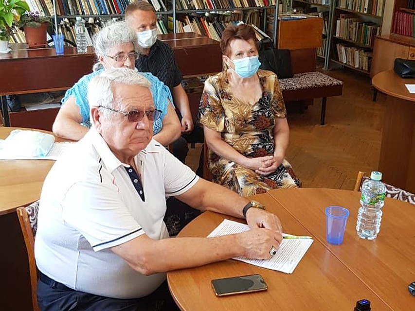 Жители Кардымовского района пожаловались на работу депутатов райсовета. Фото: smolensk.er.ru.