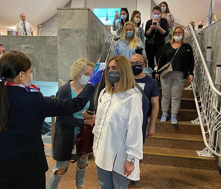 Первые белорусские туристы полетели на отдых в Турцию. Фото: РСТО