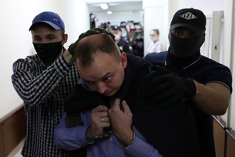 В Москве задержали советника генерального директора «Роскосмоса» Дмитрия Рогозина по информационной политике Ивана Сафронова.