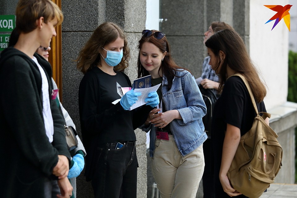 Следующий тест - по географии - абитуриенты сдают 14 июля