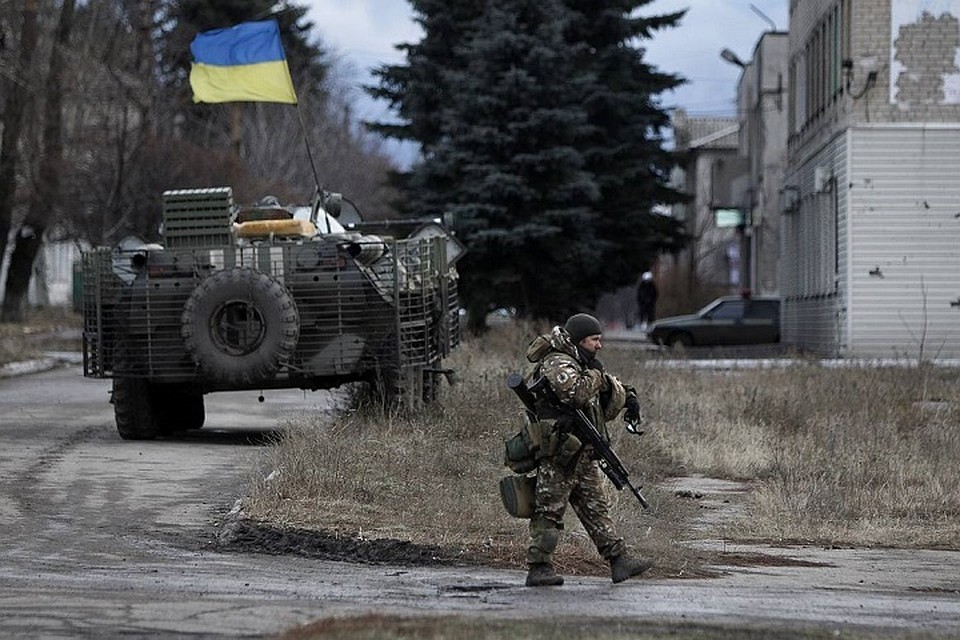ВСУ разметили бронемашину в Троицком. Фото: штаб "ООС"