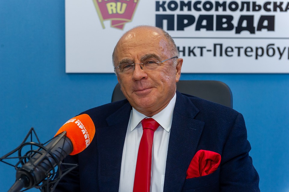 Александр Запесоцкий в студии радио «Комсомольская Правда в Петербурге», 92.0 FM