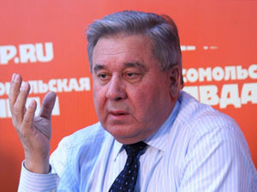 Леонид Полежаев вправе отдыхать до конца сентября, но, скорее всего, как обычно выйдет на работу уже в августе