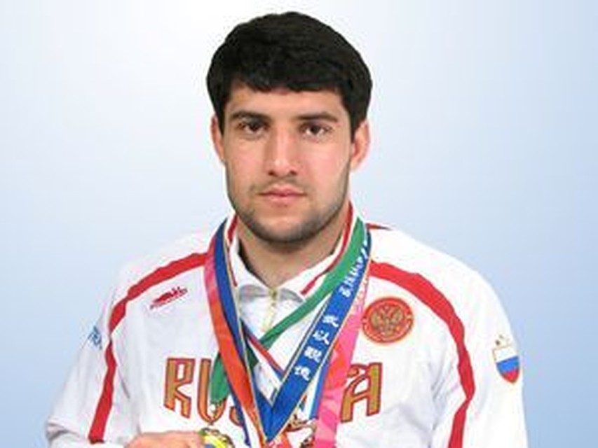 В Махачкале расстреляли чемпиона
мира по кунг-фу.