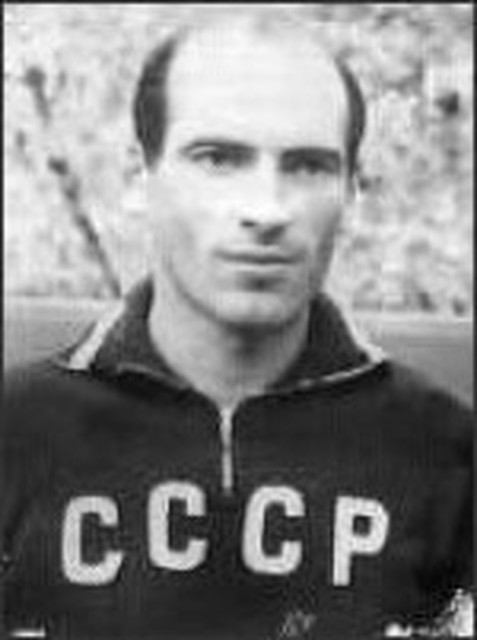 Легендарный советский футболист Валентин Бубукин